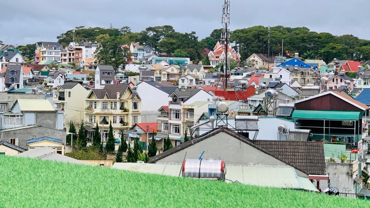 Dalat Stream Hotel-Khach San Dep Dalat Exteriör bild